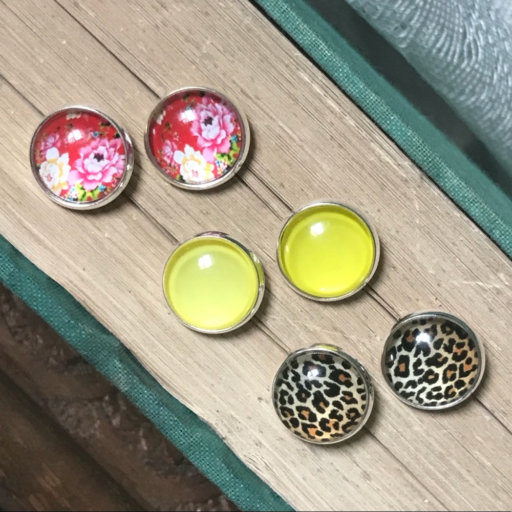 3 Pairs Glass Stud Earrings Floral Boho Earrings